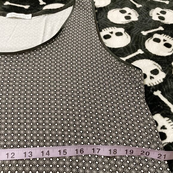 REITMANS Plus-size black grey white geometric print tank top XL 1X XXL 2X shirt - Picture 9 of 15